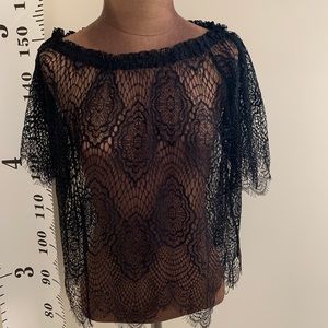 Lace black top